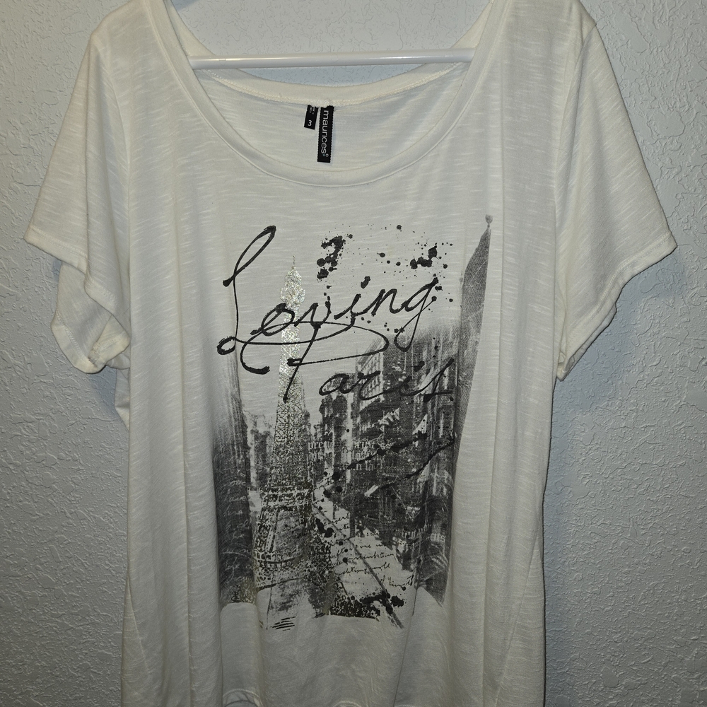 Maurices White Graphic Short Sleeve Tee
